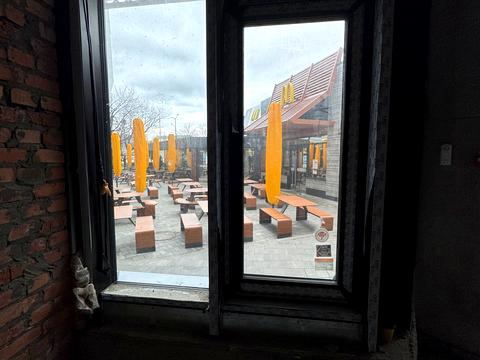 комерційна за адресою Київ, Берестейський просп. (Перемоги), 11 к2