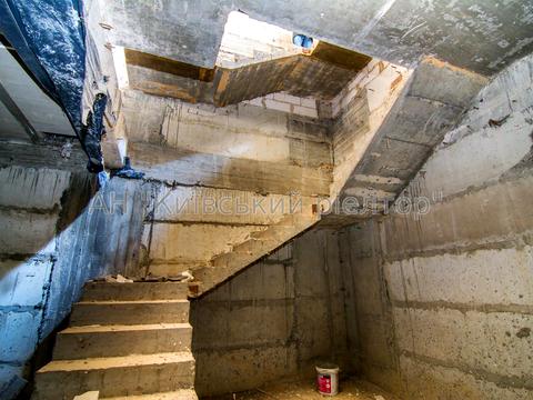 комерційна за адресою Каштановий провулок, 3