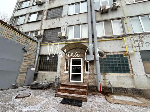 комерційна за адресою Робоча вул., 23В