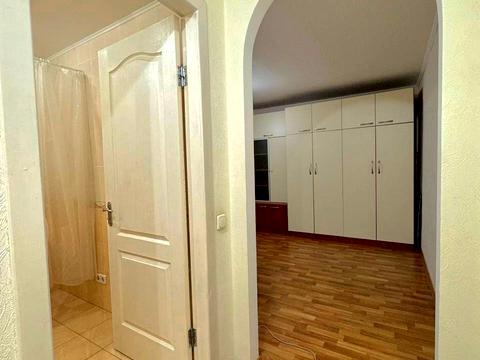 квартира за адресою Дніпро, Дениса Котенка вул. (152-ї Дивізії), 1