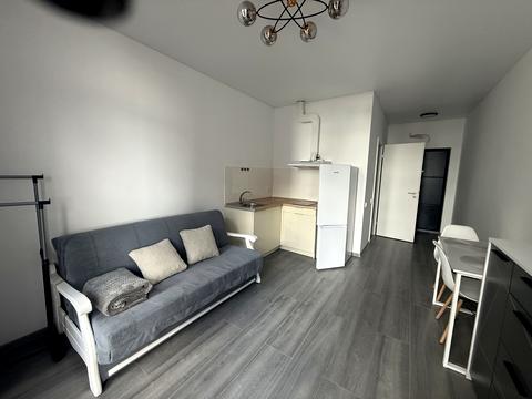 квартира по адресу Радостная ул., 25