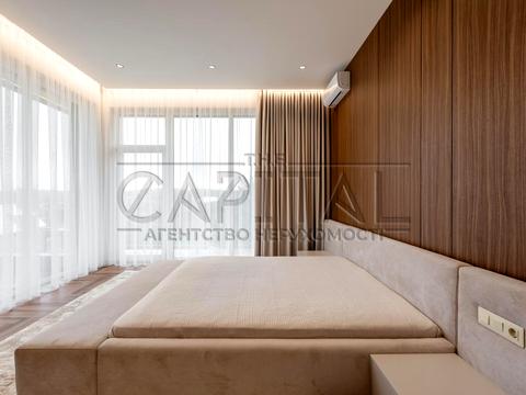 будинок за адресою Квітнева вул.