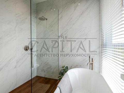 будинок за адресою Квітнева вул.