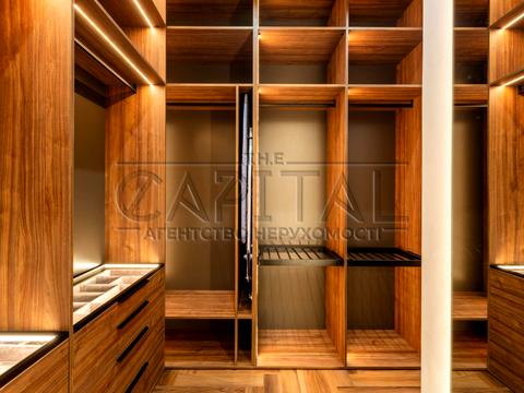 будинок за адресою Квітнева вул.