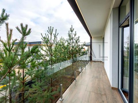 будинок за адресою Квітнева вул.