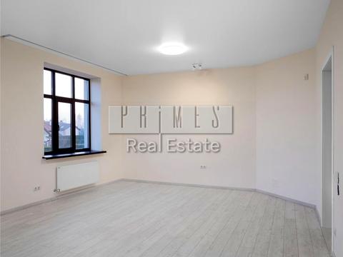 будинок за адресою Молодіжна вул.