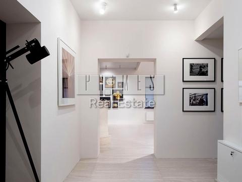 будинок за адресою Молодіжна вул.