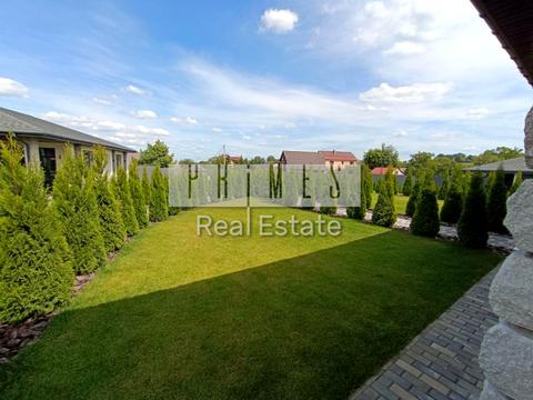 будинок за адресою Суворова вул.