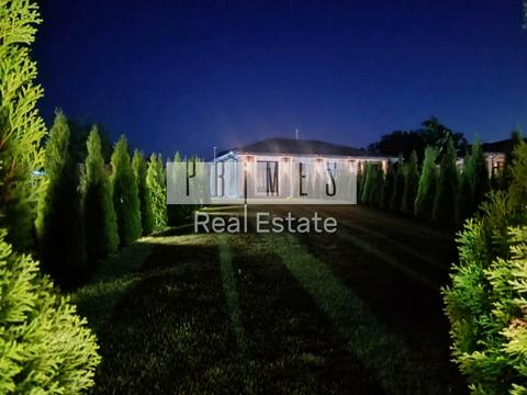 будинок за адресою Суворова вул.