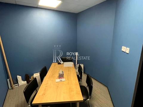 комерційна за адресою Болсуновська вул. (Сергія Струтинського), 13-15