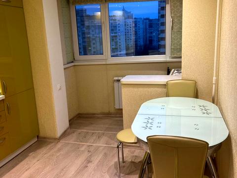 квартира за адресою Київ, Стадіонна вул., 16/6