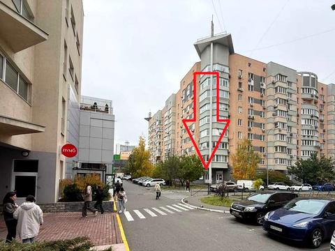 коммерческая по адресу Раисы Окипной ул., 8