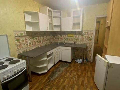 квартира за адресою Милославська вул., 12-А