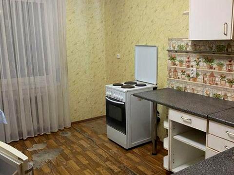 квартира за адресою Милославська вул., 12-А