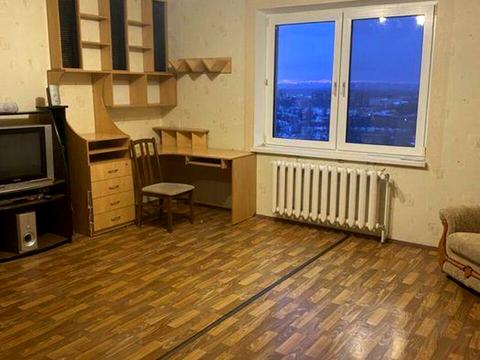 квартира за адресою Милославська вул., 12-А