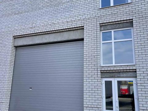 комерційна за адресою Пирогівський Шлях вул. (Червонопрапорна), 157