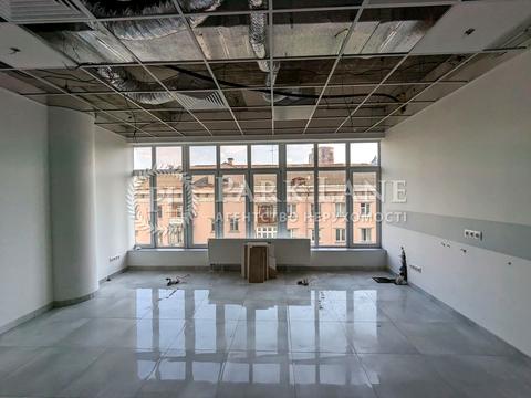 коммерческая по адресу Кловский спуск, 7