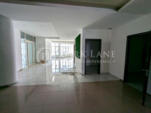 коммерческая по адресу Кловский спуск, 7