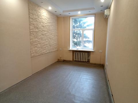 комерційна за адресою Сергія Подолинського вул. (Благоєва), 31-Б