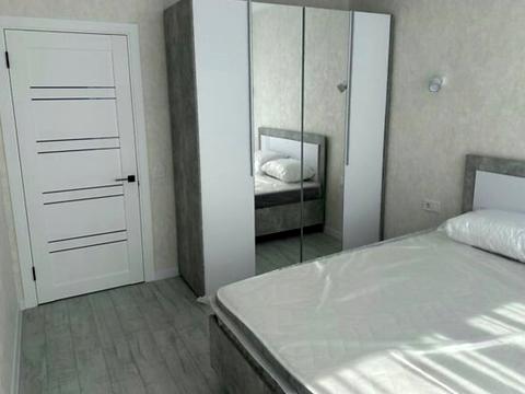 квартира за адресою Академіка Янгеля вул. (Фрунзе), 54