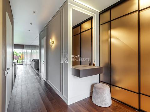 будинок за адресою с. Крушинка, тепла, 1