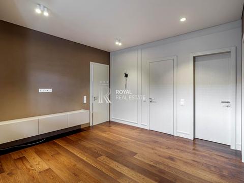 будинок за адресою с. Крушинка, тепла, 1