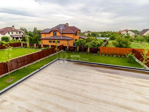 будинок за адресою с. Крушинка, тепла, 1