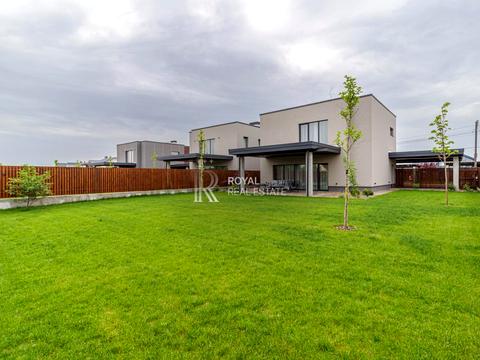 будинок за адресою с. Крушинка, тепла, 1