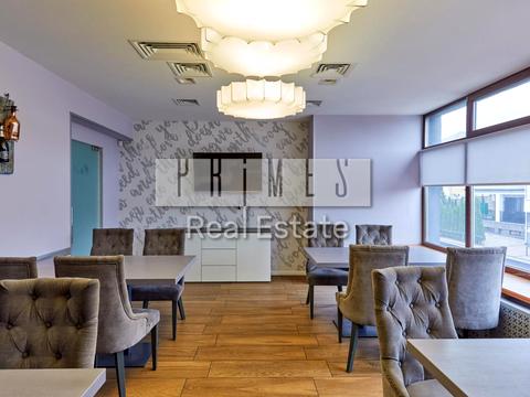 комерційна за адресою Шкільна вул. (Юрія Гагаріна), 7