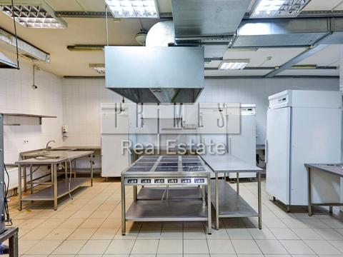 комерційна за адресою Шкільна вул. (Юрія Гагаріна), 7