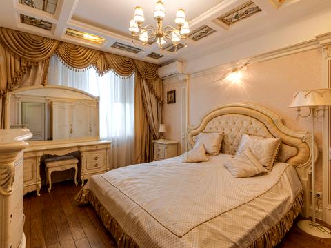 квартира за адресою Дніпровська набережна вул., 14-А