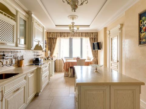 квартира за адресою Дніпровська набережна вул., 14-А