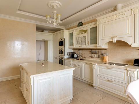 квартира за адресою Дніпровська набережна вул., 14-А