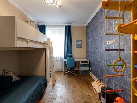 квартира за адресою Дніпровська набережна вул., 14-А