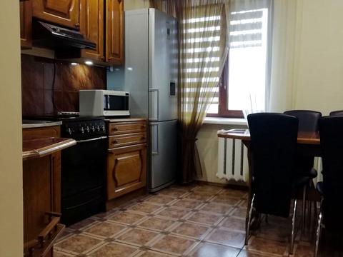 квартира за адресою Олександра Борисенка вул. (Короленка), 2а