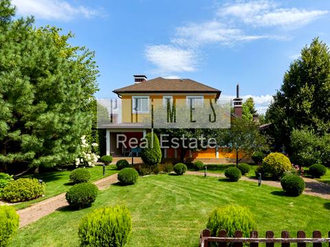 дом по адресу Паркова