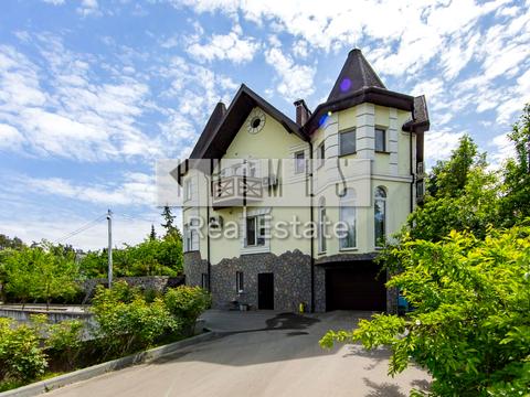 будинок за адресою Анатолія Солов'яненка вул.