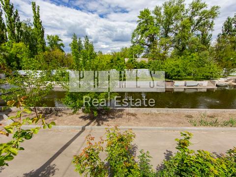 будинок за адресою Анатолія Солов'яненка вул.