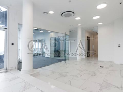 комерційна за адресою Лесі Українки бульв., 23