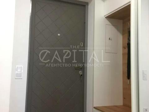 квартира за адресою Драгоманова вул., 10