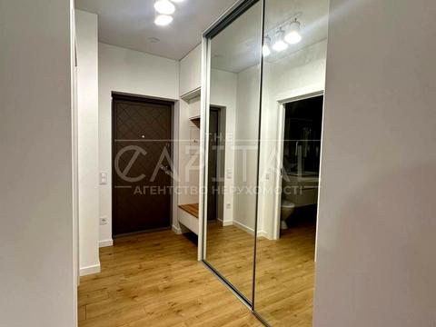 квартира за адресою Драгоманова вул., 10