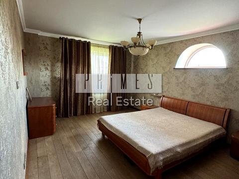 будинок за адресою Абрикосова вул.