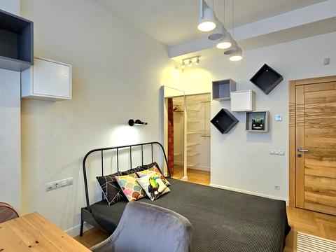 квартира за адресою Василя Тютюнника вул. (Анрі Барбюса), 37/1