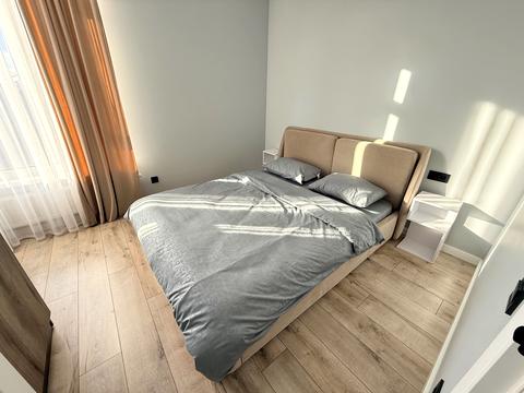 квартира за адресою Менделєєва вул., 19