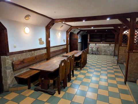 коммерческая по адресу Героев Полка "Азов ул. (Малиновского маршала), 4