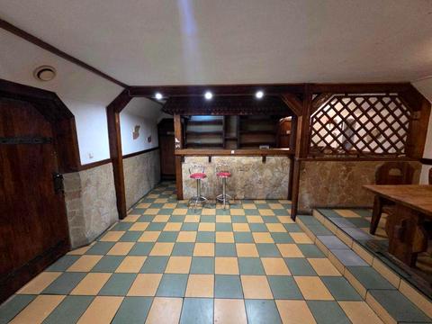 коммерческая по адресу Героев Полка "Азов ул. (Малиновского маршала), 4