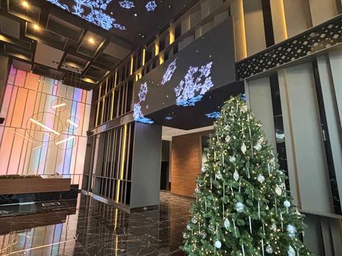 комерційна за адресою Київ, Василя Стуса вул., 35-Б