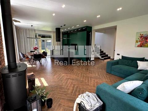 дом по адресу Лучшая ул. (Ломоносова)