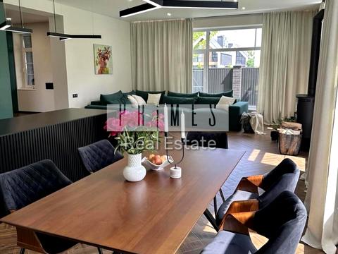 дом по адресу Лучшая ул. (Ломоносова)