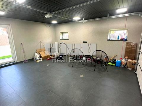 дом по адресу Лучшая ул. (Ломоносова)